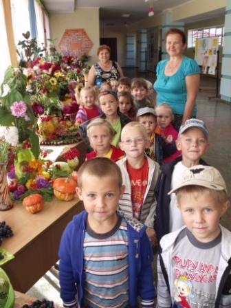 Виставка композицій "Дари осені"