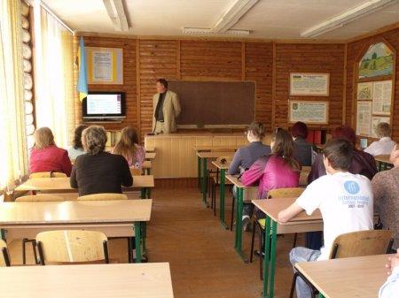 15 травня 2011 року