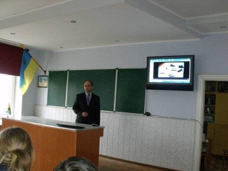 Всеукраїнський науково-практичний семінар "Науково-методичне забезпечення діяльності освітніх округів в умовах реформування освітньої галузі"