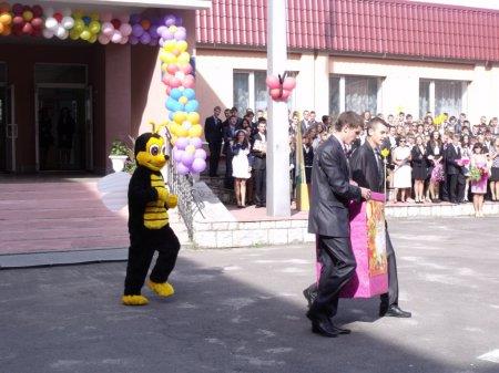 Вітаємо з Днем знань!