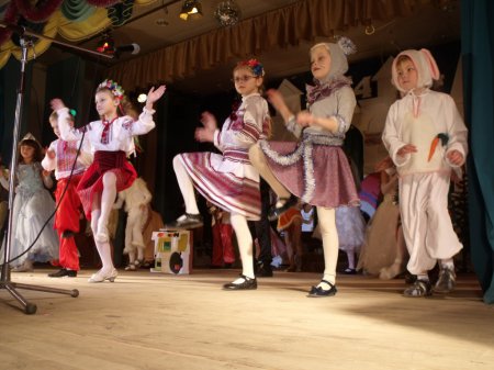 Калейдоскоп новорічних казок учнів початкових класів