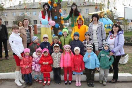 Фотовернісаж І фестивалю Великодньої писанки 2015