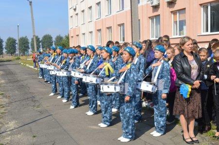 Посвята у члени військово-патріотичного об'єднання "Захисник України"