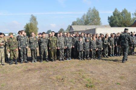 Посвята у члени військово-патріотичного об'єднання "Захисник України"