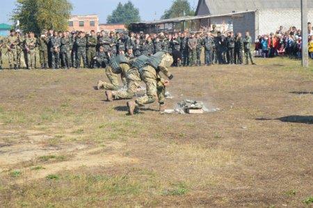 Посвята у члени військово-патріотичного об'єднання "Захисник України"