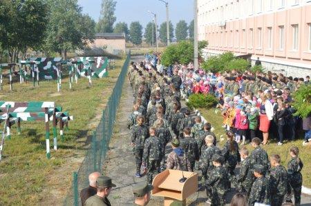 Посвята у члени військово-патріотичного об'єднання "Захисник України"