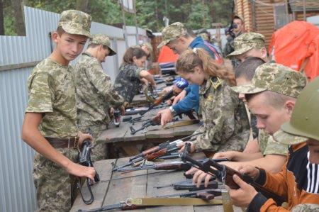 Туристичний похід учнів військово-спортивного профілю