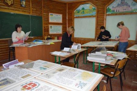 Творчо працюємо