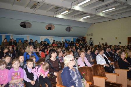 У колегіумі вітали прекрасну половину людства