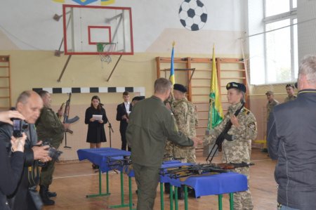 Посвята учнів 10-Д класу