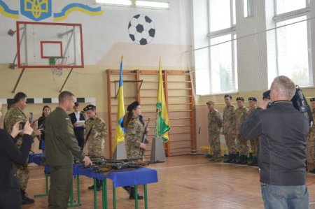 Посвята учнів 10-Д класу