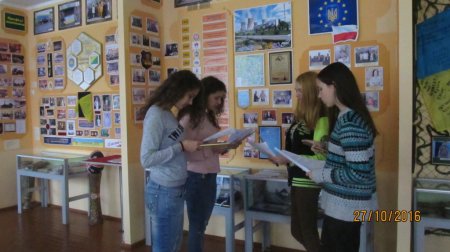 Трудові будні музею
