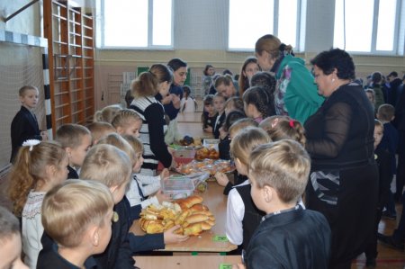 Благодійна ярмарка