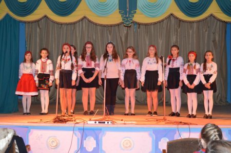 Фестиваль колядок та щедрівок "Різдвяна Зірка"