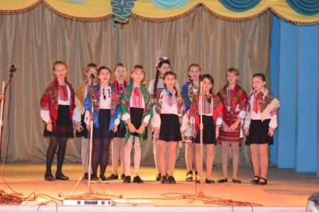 Фестиваль колядок та щедрівок "Різдвяна Зірка"