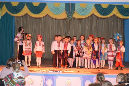 Фестиваль колядок та щедрівок "Різдвяна Зірка"