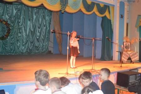 Літературно-мистецька композиція "Вінок Шевченкові сплітаємо із віршів"