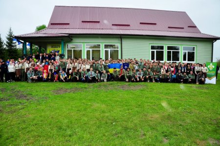 Пластуни на окружному Святі Весни
