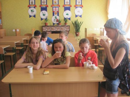 Другий день англомовного табору "Юніор"