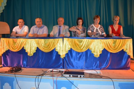 УРОЧИСТЕ ВРУЧЕННЯ СВІДОЦТВ ПРО ОСВІТУ УЧНЯМ 9 КЛАСІВ