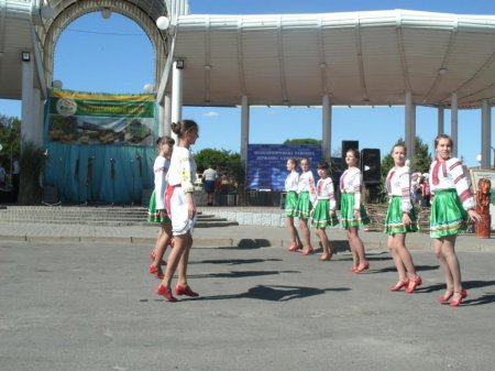 Учні колегіуму – учасники фестивалю «Бурштиновий шлях»