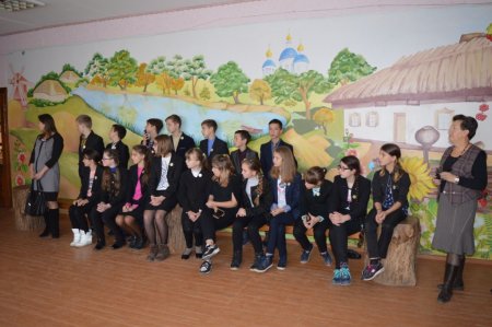 Виховна година у музеї "Світлиця"
