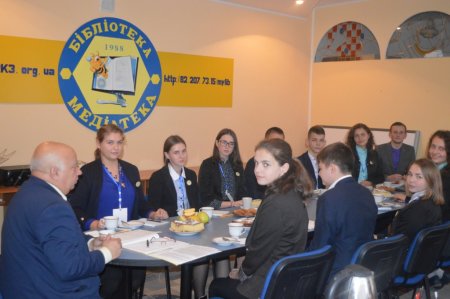 Зустріч з директором