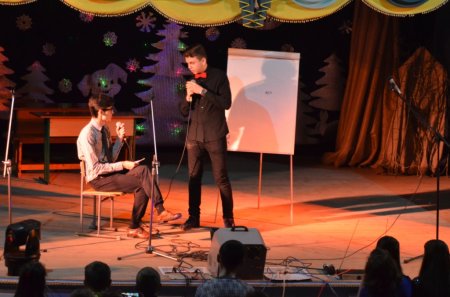 Новорічні  казки випускників