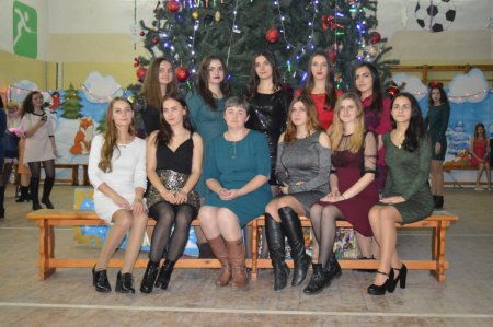 Новорічні  казки випускників