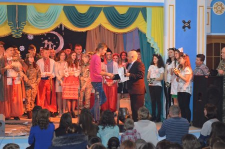 Новорічні  казки випускників