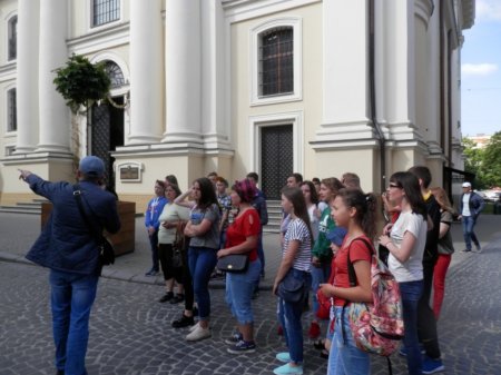 Подорож до міста Леву - Львову