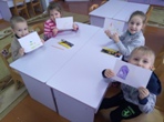 в старшій групі «Квіточки» відбулося заняття на тему: «День Соборності України». 