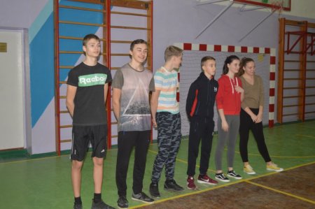 Змагання з волейболу