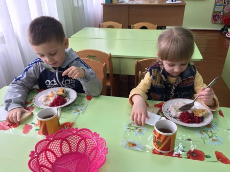 Раціональне харчування дошкільників - запорука їхнього здоров`я