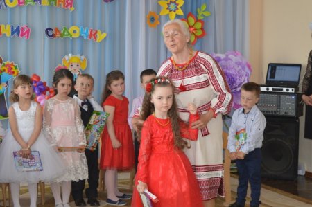 Випускний бал у групі "Квіточки"