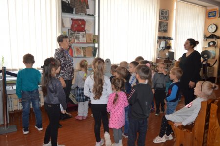 Екскурсія вихованців дошкільних груп «Вулик» до музею