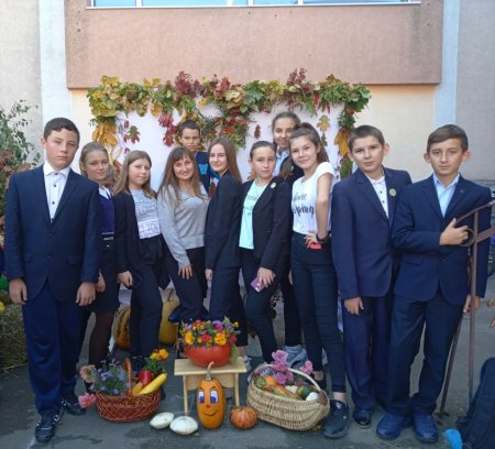 Осінній вернісаж