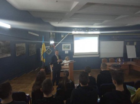 «Ядерна школа»