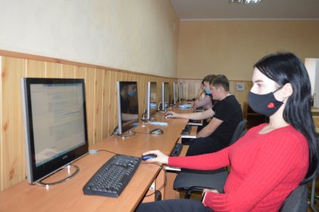Компʼютерне тестування випускників