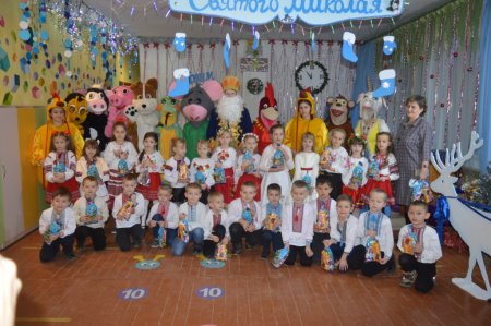 УРОКИ-ЗУСТРІЧІ ЗІ СВЯТИМ МИКОЛАЄМ УРОКИ-ЗУСТРІЧІ ЗІ СВЯТИМ МИКОЛАЄМ