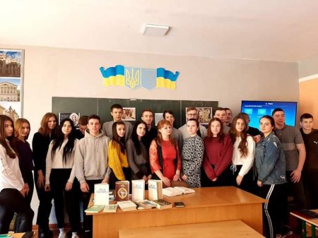 Декада української мови та літератури