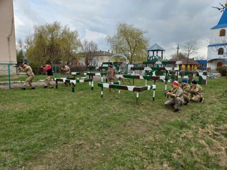 «ЗАХИСТ УКРАЇНИ»: УРОКИ НА СМУЗІ ПЕРЕШКОД