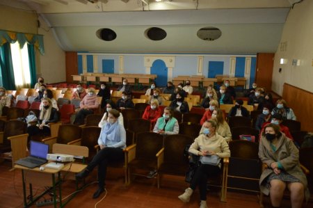 ЗУСТРІЧ З БАТЬКАМИ-ПАРТНЕРАМИ КЛАСІВ