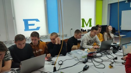 Програмування на уроках технологій