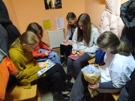 Виховні години
