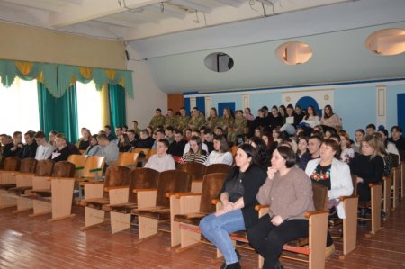 «Вічна шана Героям Небесної Сотні!»