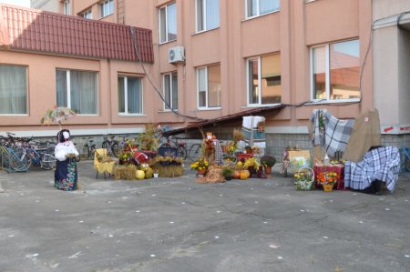 35 ОСІНЬ ЛІЦЕЮ "КОЛЕГІУМ"