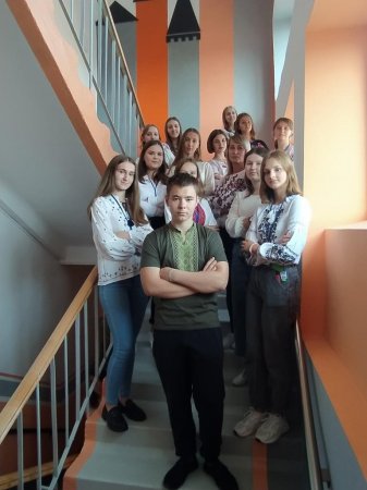 10-В