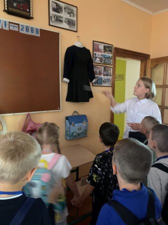 Екскурсії у шкільний музей