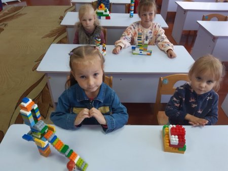 Гурток з LEGO конструювання